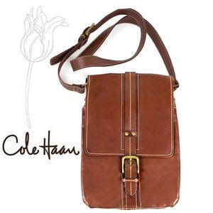 COLE HAHN Vintage Brown Tall Messenger Bag